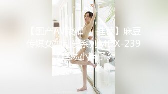 黑丝性感御姐范美少妇，抠逼道具自慰