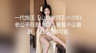 【520限定】体育生白袜塞进弟弟嘴里,一边操菊一边让小奶狗嘴里叼着白袜