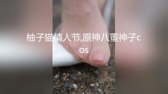 帅气贱狗躲在衣柜被主人玩,绑在桌用玩具把逼扩张成浪狗,大鸡巴狠狠操射干得面红耳赤