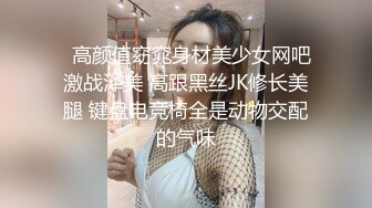  很棒的哺乳期小少妇露脸跟小哥激情啪啪给狼友看，小逼很嫩让小哥吃着奶子玩弄