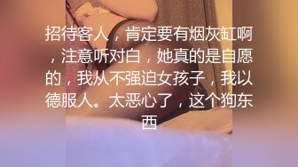 吊钟乳大奶臊少妇,胸前壹对大奶子宛如椰子壹样垂下来甩来甩去把人晃得眼都晕了