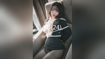 高铁站台女2