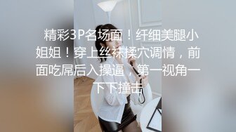 小吃店女厕全景偷拍长发美女多毛的大肥鲍